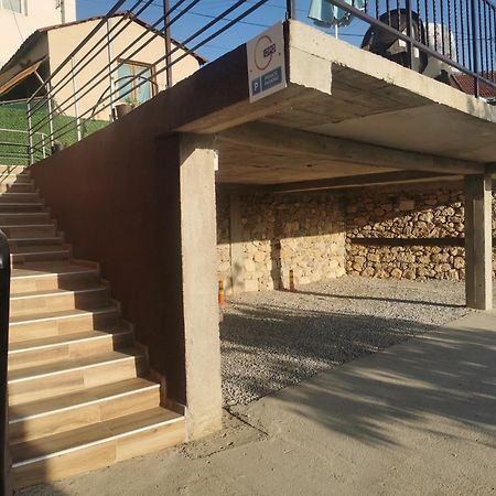 Gopo Guesthouse Elshani Exterior photo